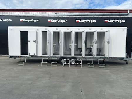 Type 900: Toilet & Badvogn med 6 bad og 5 urinaler