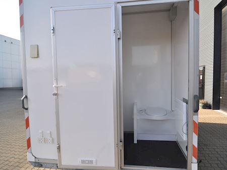 Type 420: Kontorvogn med toilet