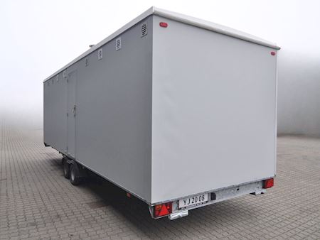 Toilet/badvogn 2x4 bad med oliefyr