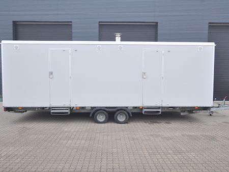 Toilet/badvogn 2x4 bad med oliefyr