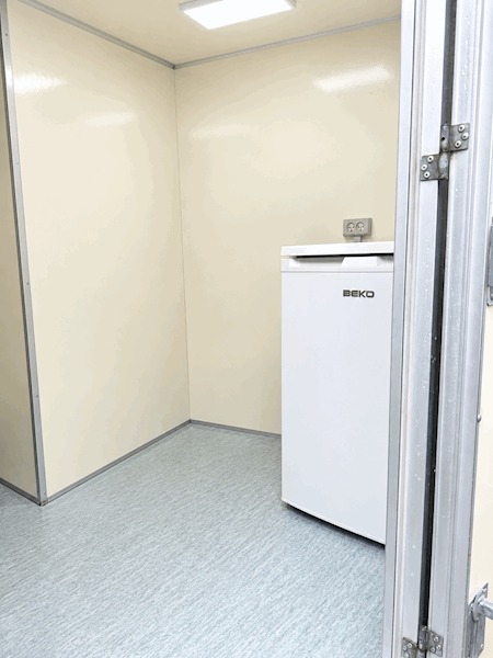 Type 240: Kontor-/Spisevogn med tanktoilet 4 pers.